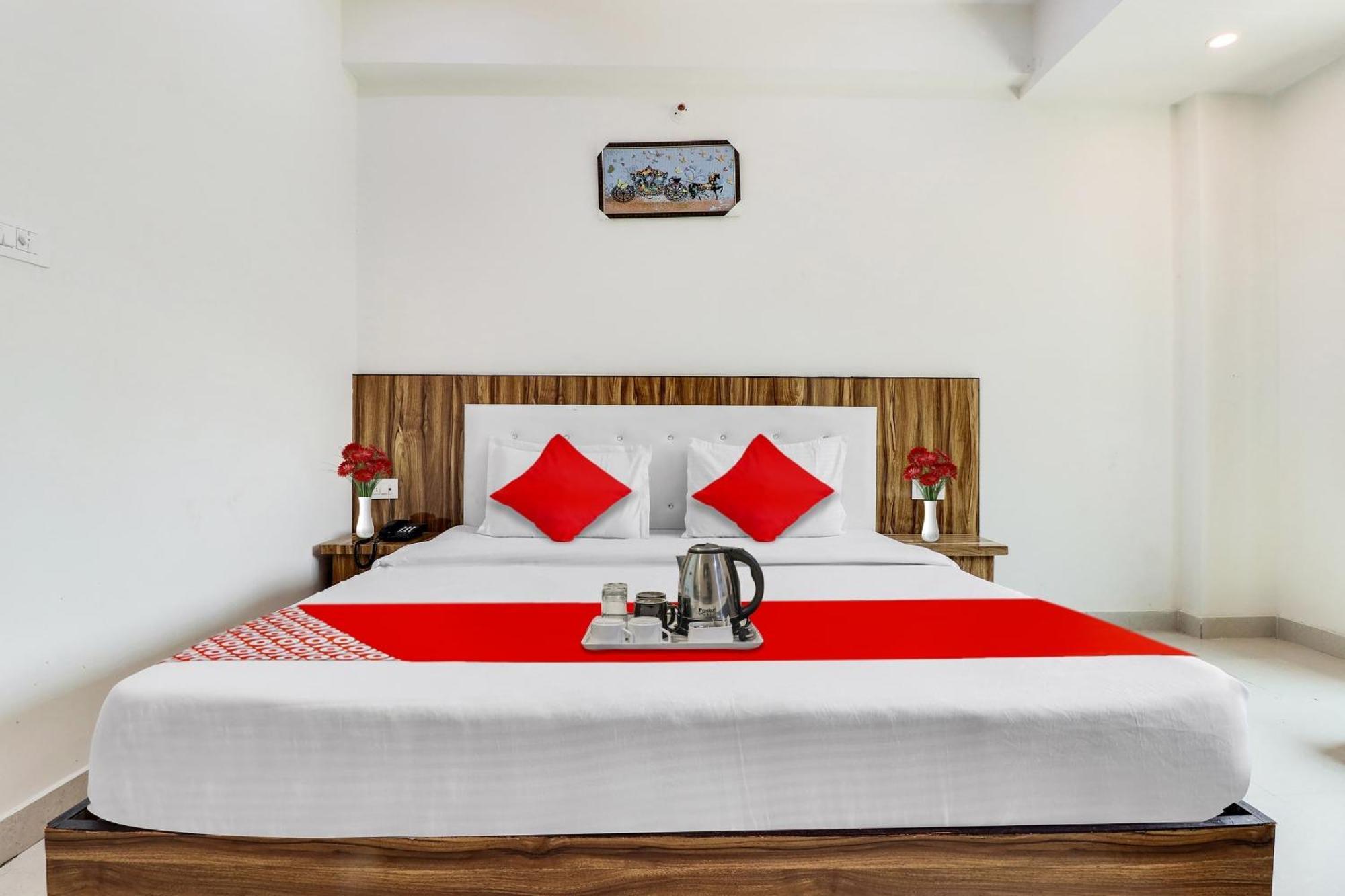Hotel O La Plazo Haridwar Bagian luar foto