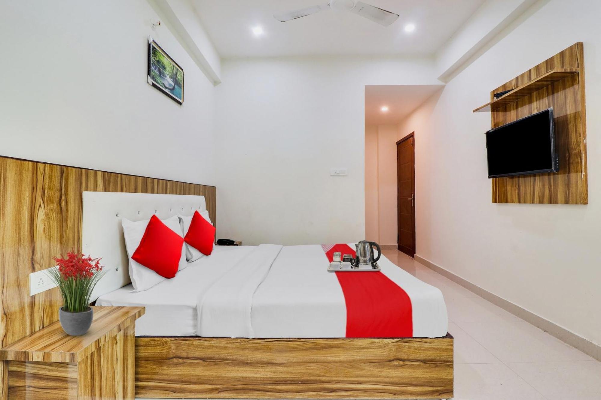 Hotel O La Plazo Haridwar Bagian luar foto