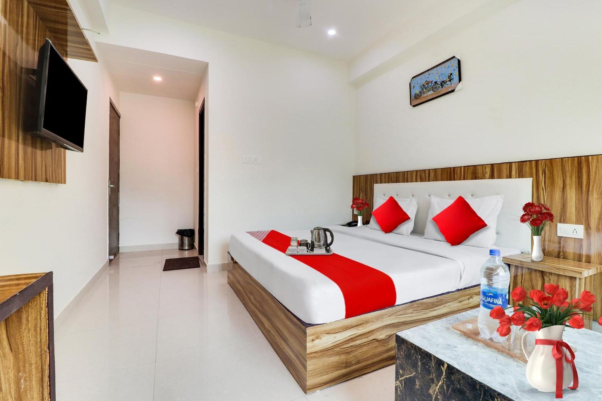 Hotel O La Plazo Haridwar Bagian luar foto